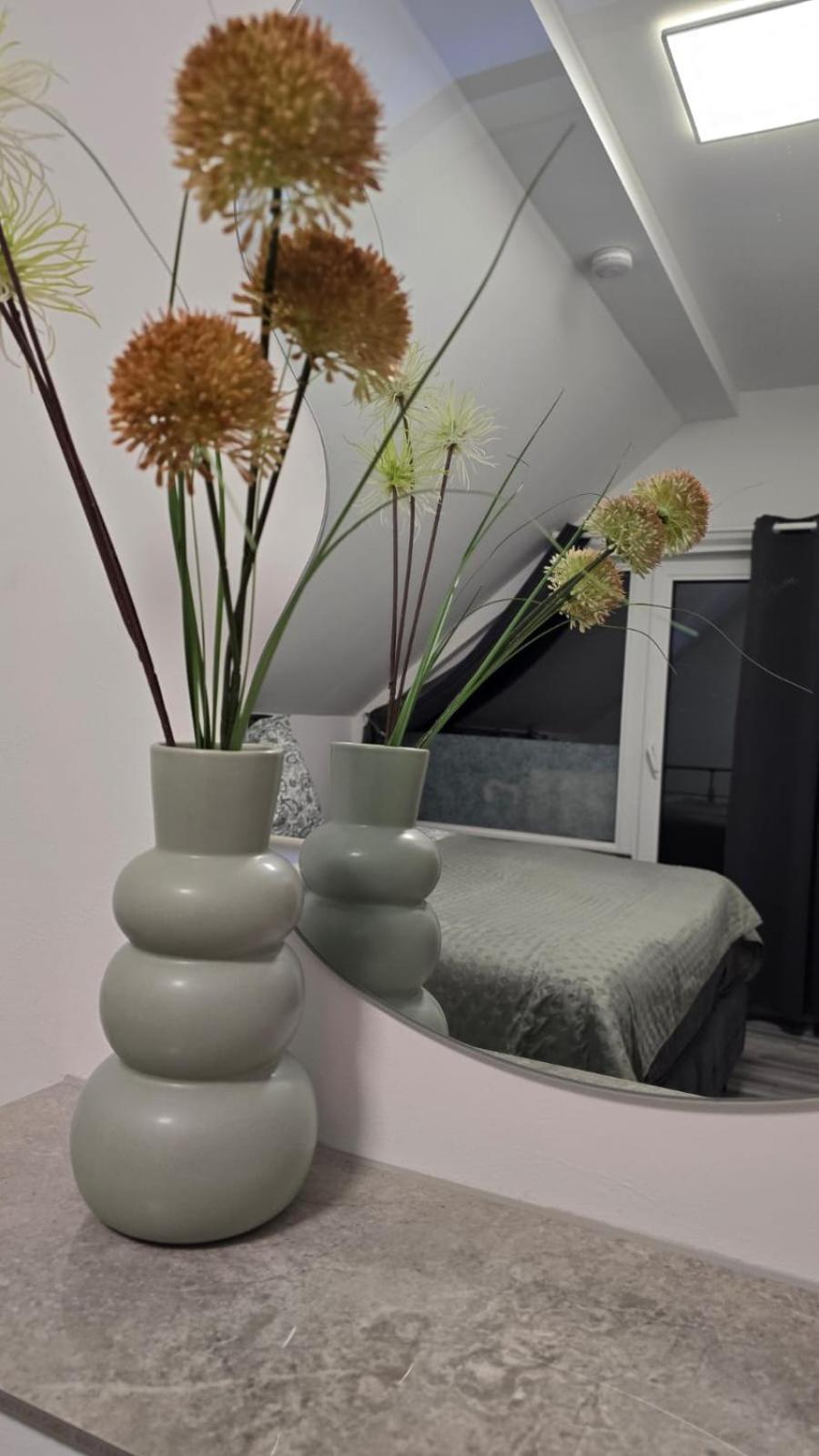 E+E Apartment Nah Am Centro Oberhausen  Kültér fotó